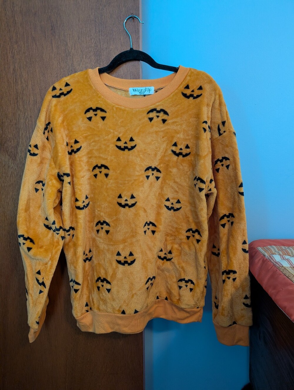 Wound Up Halloween Orange Plush Crewneck Black Jack-O'-Lantern Print Size Jr XL